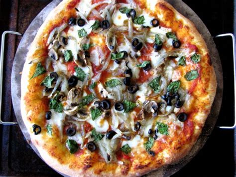 greek-mediterranean-pizza-kookos-pizza image