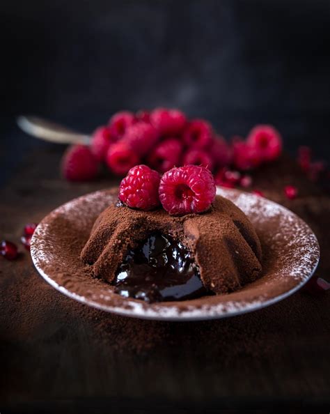vegan-chocolate-cakes-with-a-luscious-liquid-center image