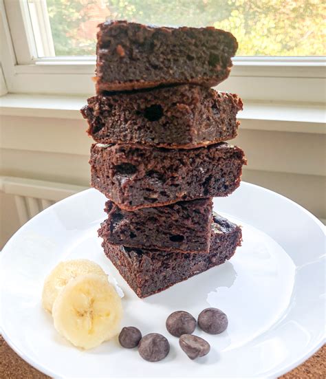 oatmeal-banana-brownies-healthy-sue-lutions image