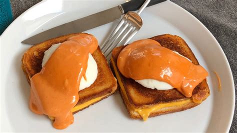 eggs-benedict-with-grilled-cheese-and-tomato-soup image