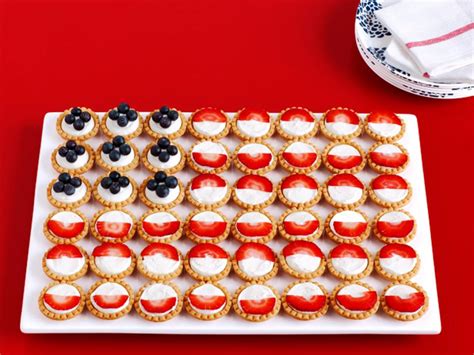 36-fourth-of-july-desserts-that-will-steal-the-show image