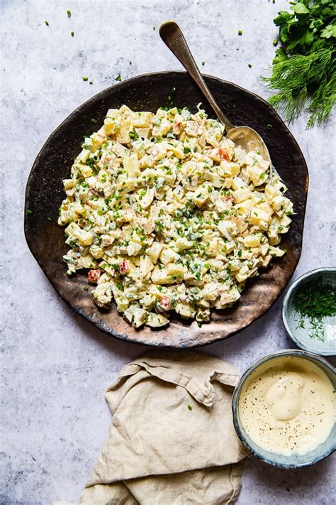 russian-potato-salad-recipe-olivier-vikalinka image