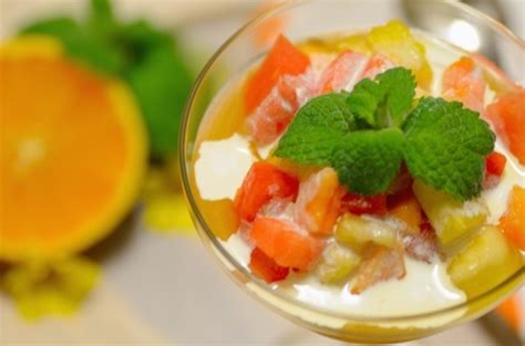 brazilian-fruit-salad-salada-de-frutas-easy-and-delish image