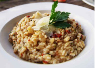sun-dried-tomato-and-wild-mushroom-risotto-oldways image