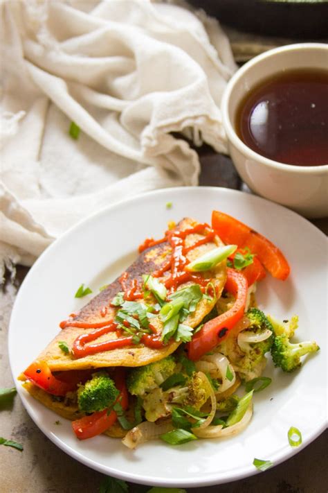 veggie-stuffed-vegan-omelet-connoisseurus-veg image