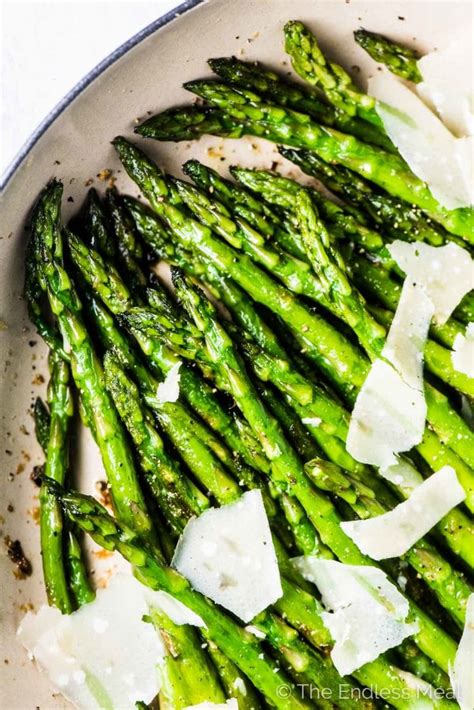 sauteed-asparagus-with-garlic-and-parmesan-the image