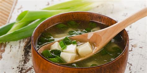 miso-soup-recipe-epicurious image