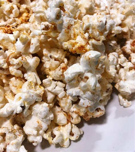parmesan-chipotle-popcorn-mom-uptown image