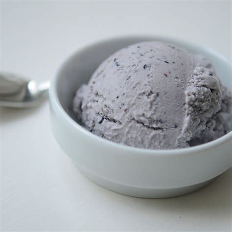 best-blueberry-ice-cream-recipe-how-to-make image