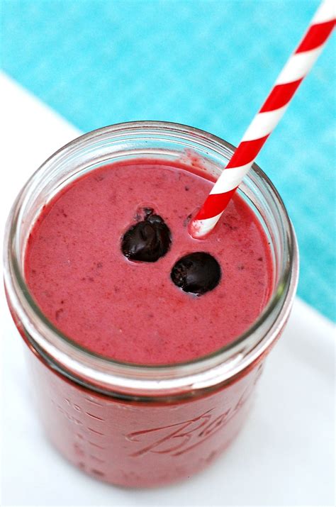 cherry-apple-smoothie-by-the-redhead-baker image