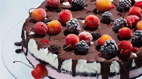 5-fabulous-frozen-desserts-that-will-stop-you-cold image