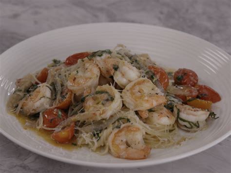shrimp-scampi-with-capellini-pasta-gordon-ramsay image
