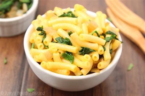 spinach-caramelized-onion-mac-n-cheese-amys image