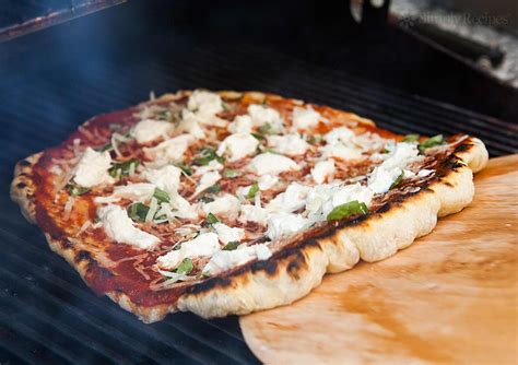 how-to-grill-pizza-grilled-pizza-recipe-simply image