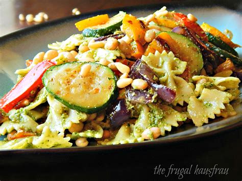 pesto-pasta-salad-with-grilled-vegetables-frugal image