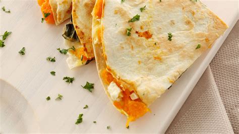 caramelized-peach-and-brie-quesadilla-with-honey image
