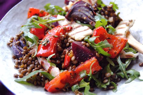 warm-beetroot-lentil-and-pepper-salad-food-to-glow image