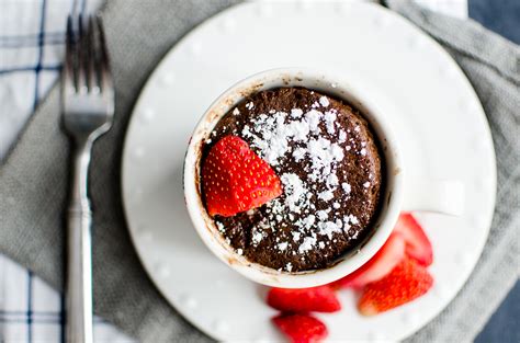 microwave-chocolate-lava-mug-cake-a-grande-life image