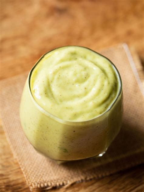 avocado-shake-easy-healthy-dassanas-veg image