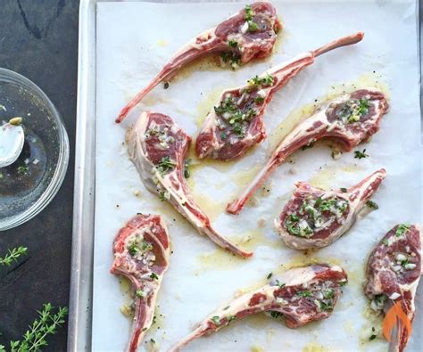 grilled-lamb-chops-with-shallot-herb-marinade-girls image
