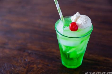 japanese-cream-soda-クリームソーダ-just-one image