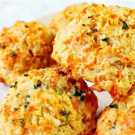 cheddar-bay-biscuits-crunchy-creamy-sweet image