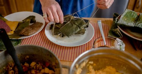 pasteles-a-puerto-rican-tradition-have-a-special-savor image
