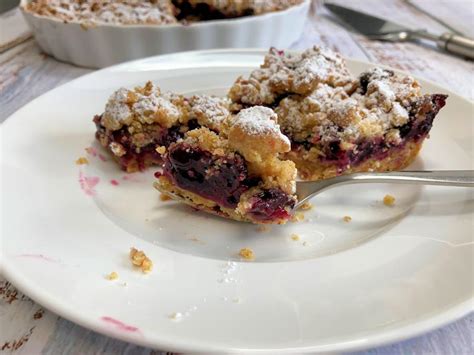 blueberry-cornmeal-tart-recipe-cuisine-fiend image