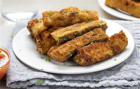 crispy-fried-zucchini-sticks-i-am-homesteader image