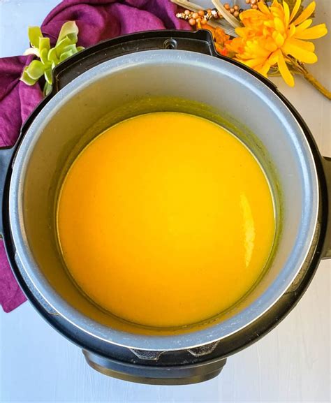 easy-panera-autumn-squash-soup-recipe-video image