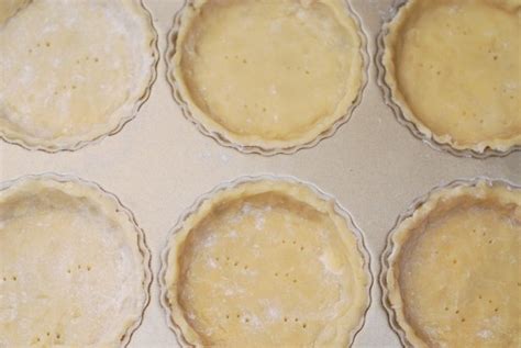 tart-crust-recipe-for-6-tartlets-or-large-95-inch-tart image