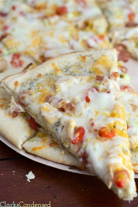 homemade-papa-murphys-garlic-chicken-pizza image