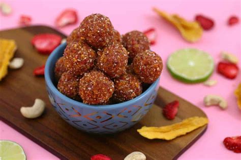 fruity-pebbles-dried-fruit-and-nut-energy-balls-paleo image