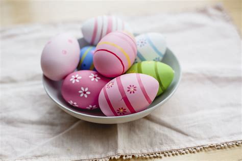 how-easter-eggs-became-part-of-the-holiday-tradition image