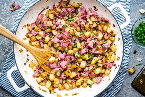 easy-corned-beef-hash-recipe-the-kitchen-girl image