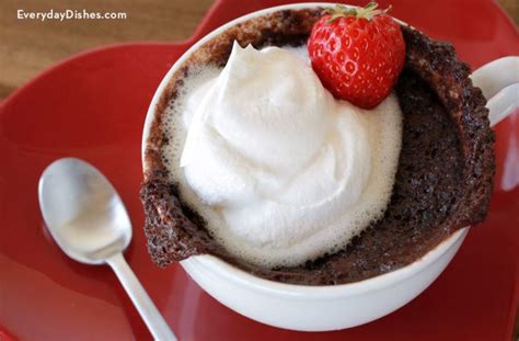 easy-5-minute-chocolate-mug-cake-recipe-everyday image