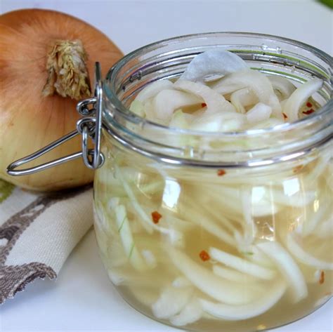 quick-pickled-vidalia-onions-recipe-chatelainecom image
