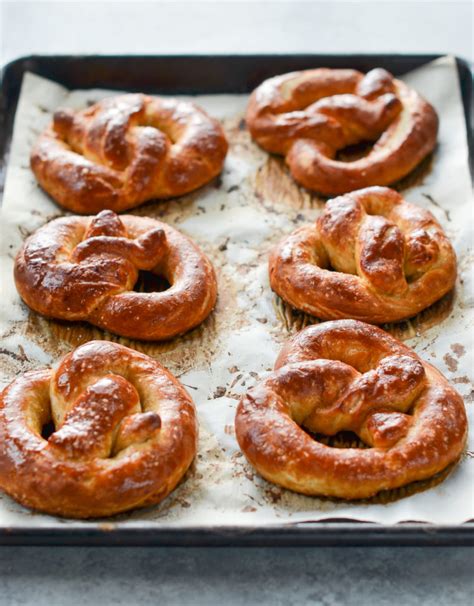 soft-pretzels-just-like-auntie-annes image