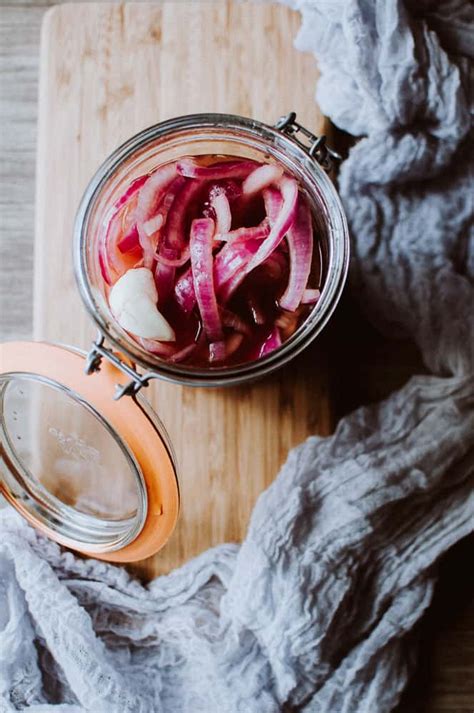 spicy-pickled-onions-moon-and-spoon-and-yum image