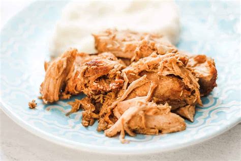 absolutely-delicious-slow-cooker-balsamic-pork-snug image