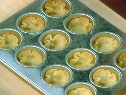 baked-butter-mochi-cups-topped-with-haupia-pudding image