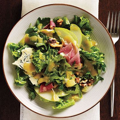 fall-salad-with-apples-walnuts-and-stilton image