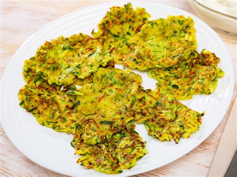 zucchini-hash-browns-recipe-and-nutrition-eat-this image