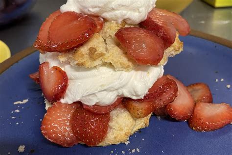 i-tried-the-bisquick-strawberry-shortcake-recipe-kitchn image