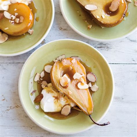 roasted-pears-with-honey-and-yogurt-williams image