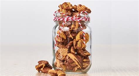 crunchy-clusters-ricekrispiesca image