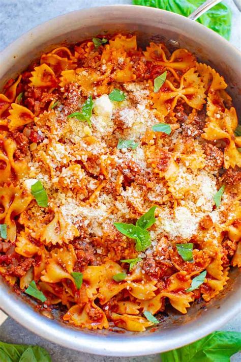 healthier-20-minute-skillet-lasagna-recipe-averie-cooks image