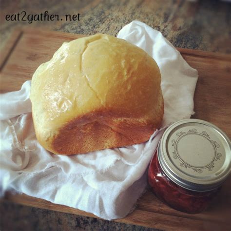 honey-white-bread-bread-machine-recipe-eat-2 image