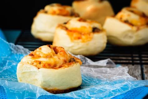 pepperoni-pizza-rolls-recipe-food-fanatic image