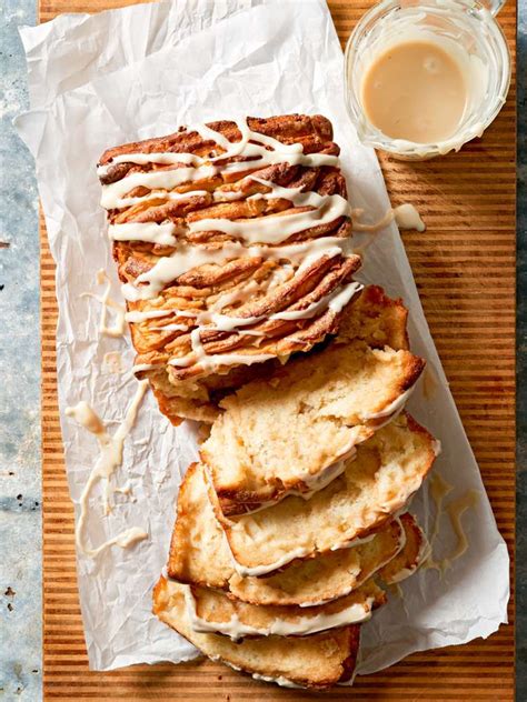 16-delicious-pull-apart-bread-recipes-for-a-shareable-side image